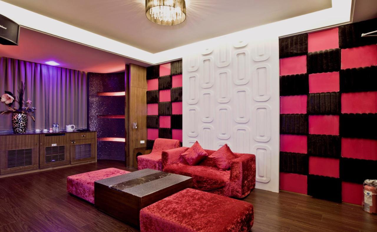 Gold Sand Motel Шулінь Екстер'єр фото